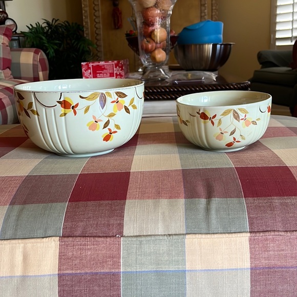 Vintage 1950s Halls Superior Mary Dunbar Jewel Homemakers Inst 2 nesting bowls - Picture 1 of 6